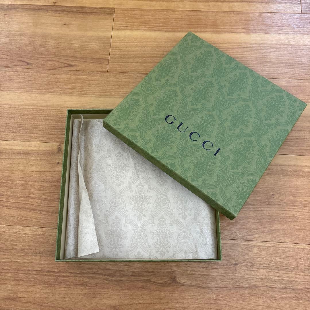 GUCCI カラフル Tシャツ　90 2歳