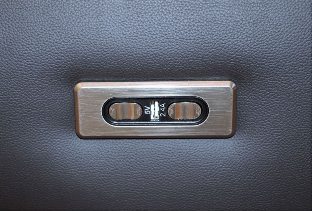 ニトリ 電動リクライニングチェア　1人掛け