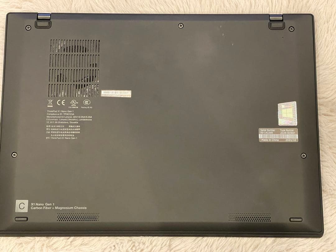 ノートパソコン Lenovo ThinkPad X1 Nano Gen1