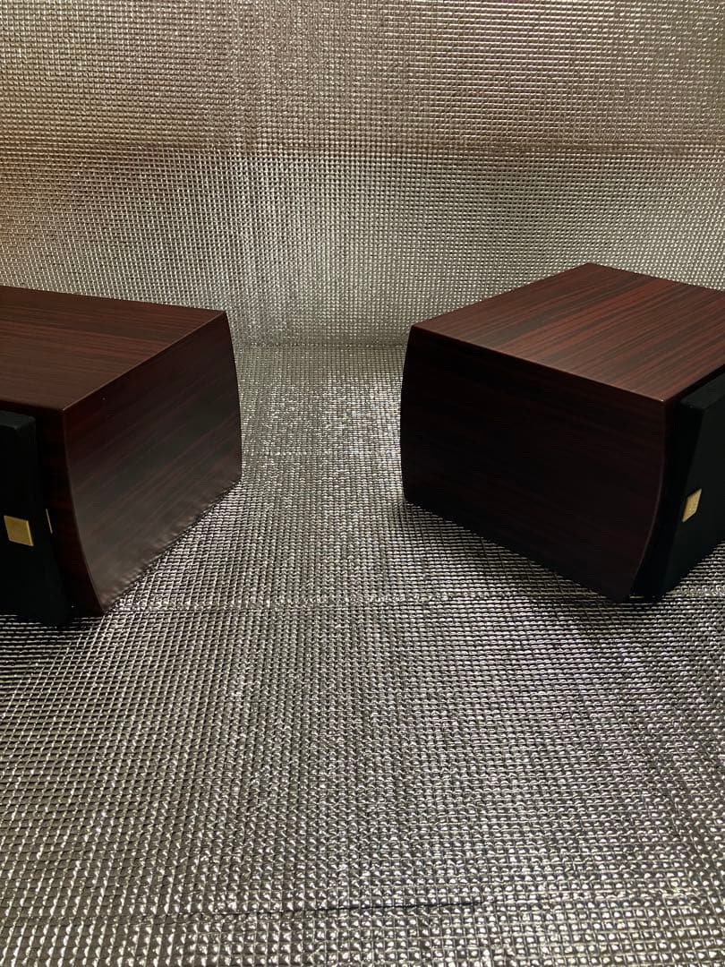 DALI Mentor Menuet SE （30周年記念モデル）