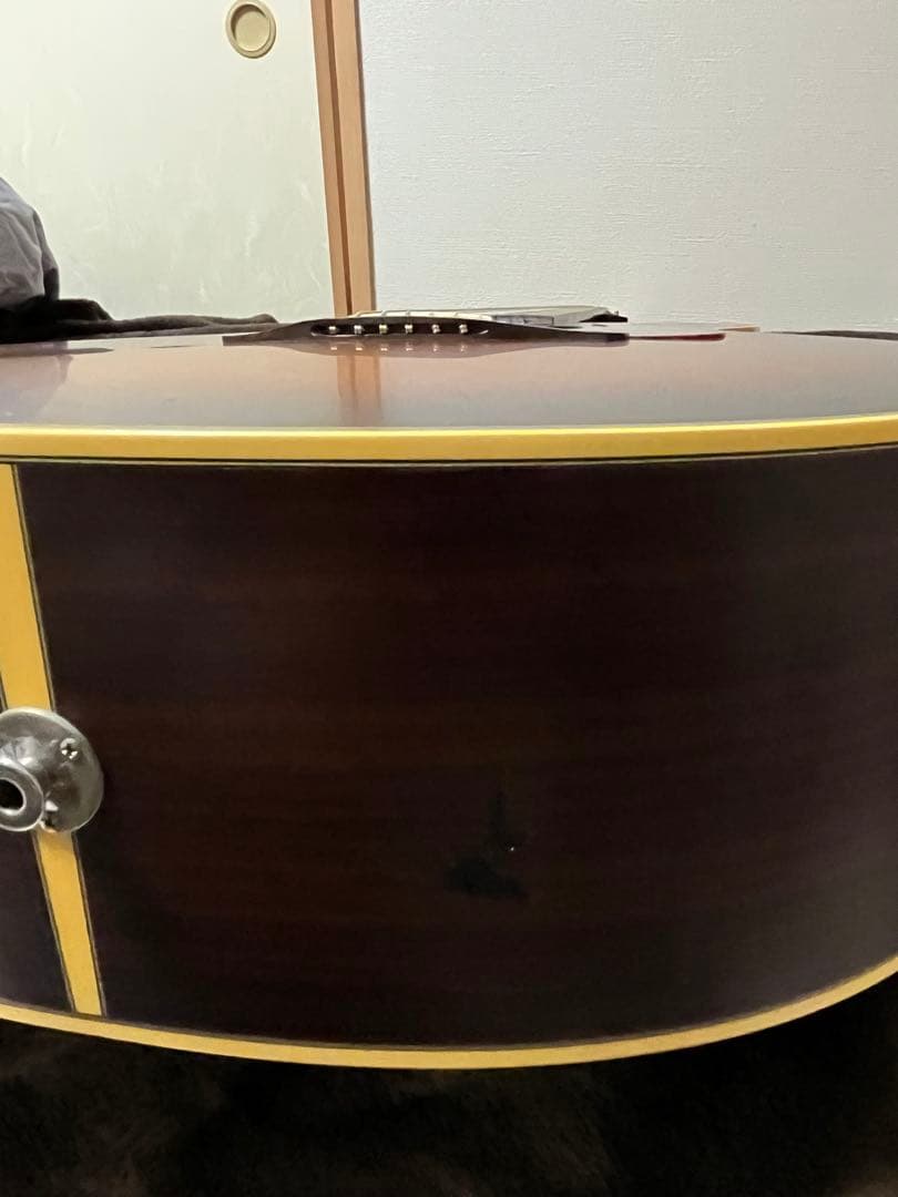 Takamine NPT-012BSエレアコギター長渕剛