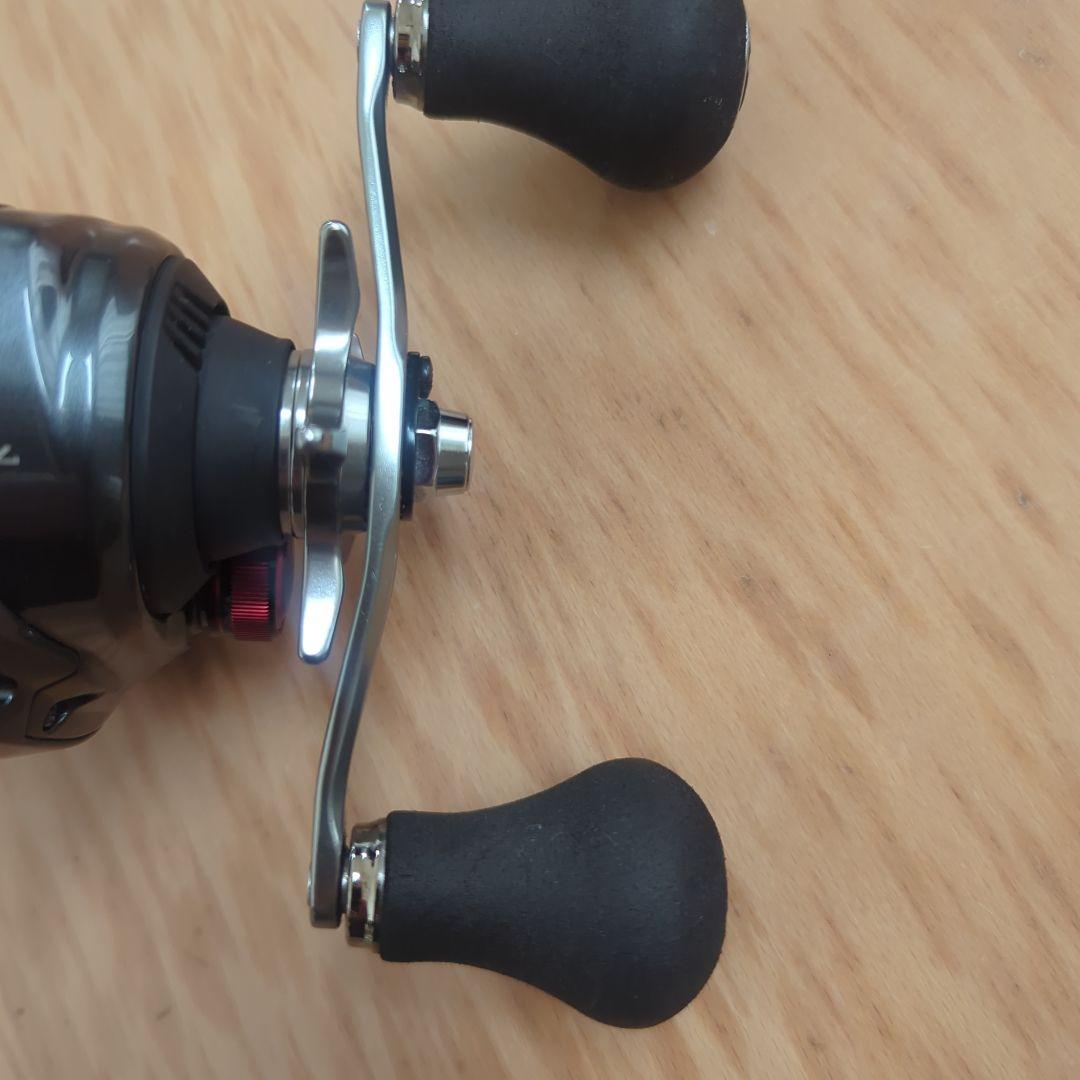 オ*ナ様 SHIMANO 24Scorpion MD 300XGLH ベイトリー