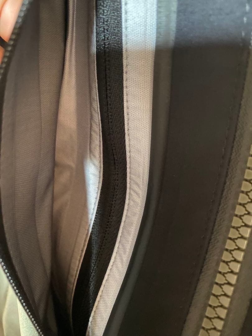 新品未使用　Mサイズ　THE NORTH FACE スノーウェアージャケット