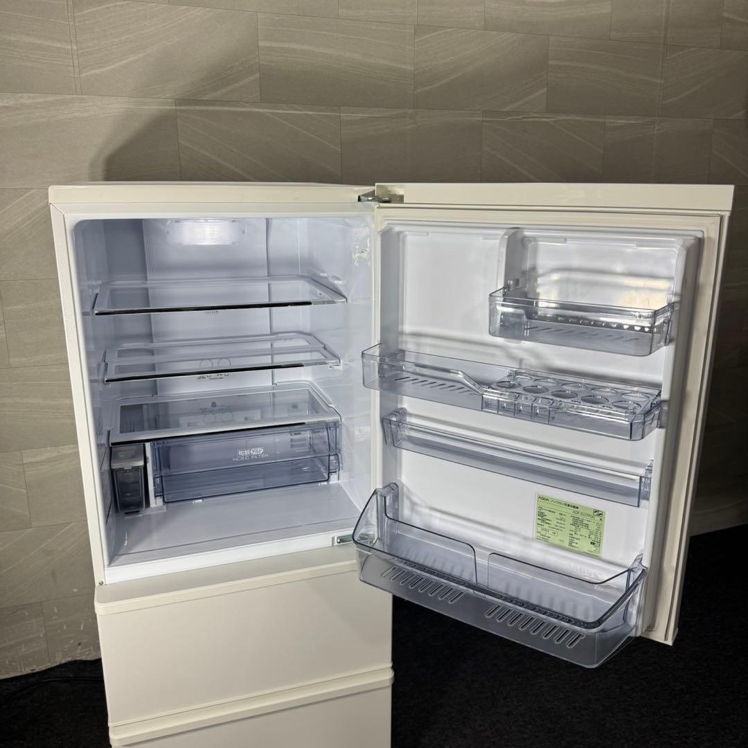 AQUA 冷蔵庫 272L 3ドア 高年式 2023年 自動製氷 d4456