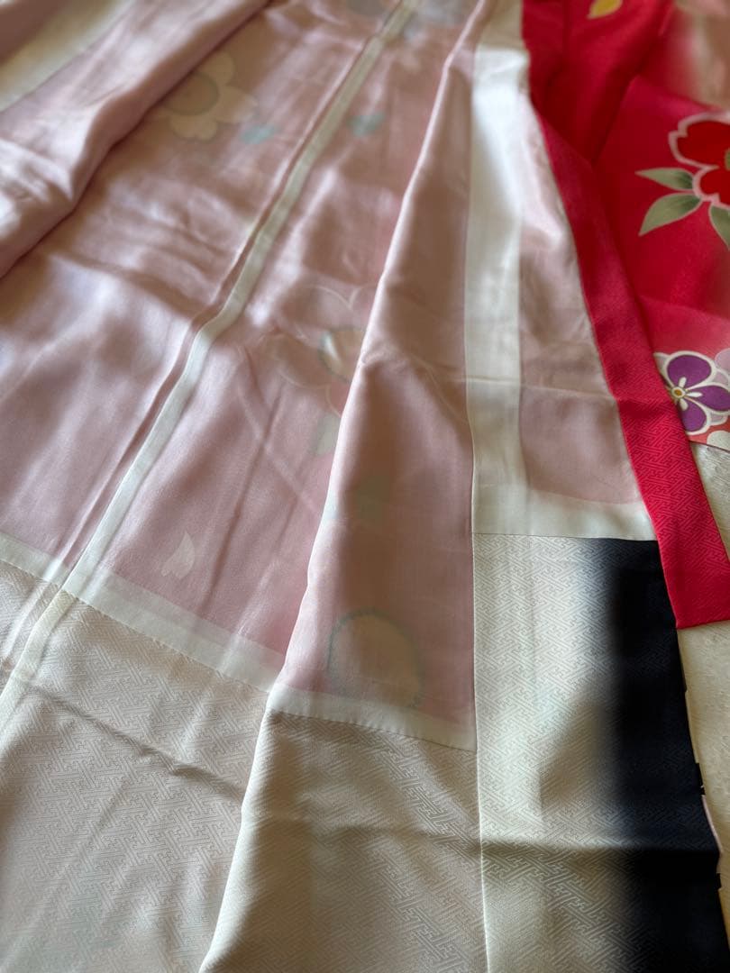 七五三に★正絹　七歳　四つ身　ピンク色に暈し染め　花尽くし　手描き友禅