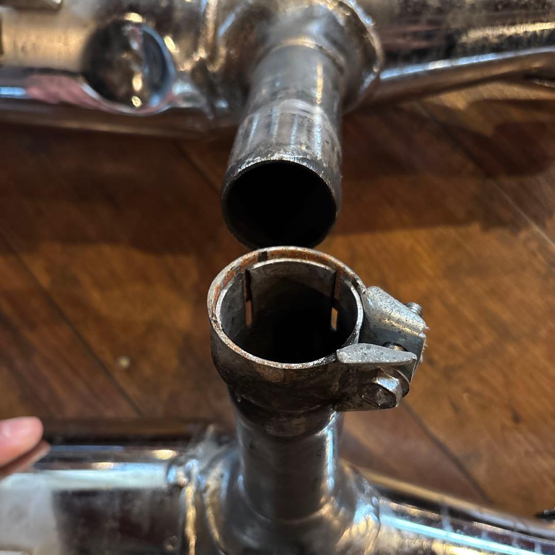 シ*ス様 スズキ　イントルーダー750 純正マフラー　 2本だし