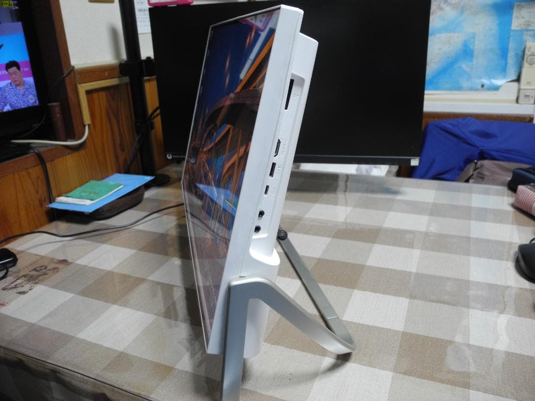 大画面23.8 Corei7　M.2/SSD/128GB＋大容量1TB/HDD