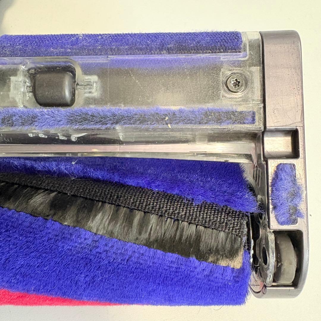 ダイソンV８slim対応のソフトクリーナーヘッド