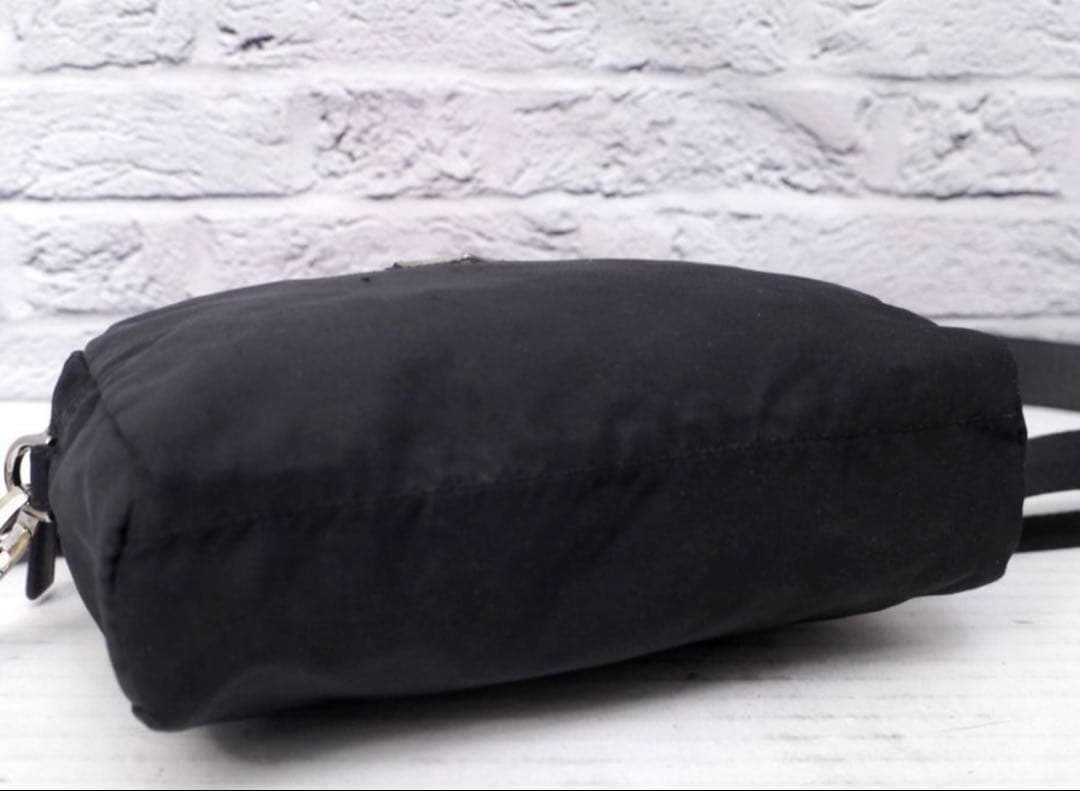 ◆ PRADA プラダ ナイロンxレザー ショルダー カメラ バッグ ポーチ 黒