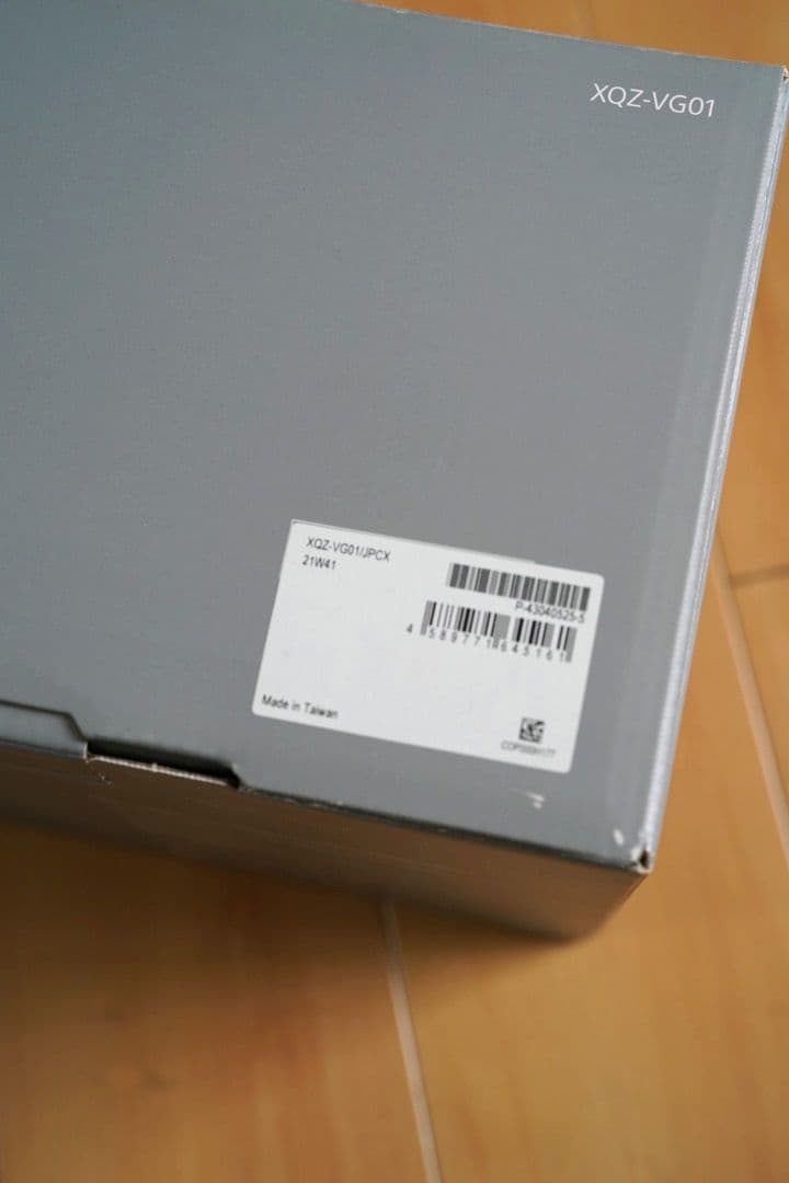 スマホアクセサリー XPERIA View XQZ-VG01