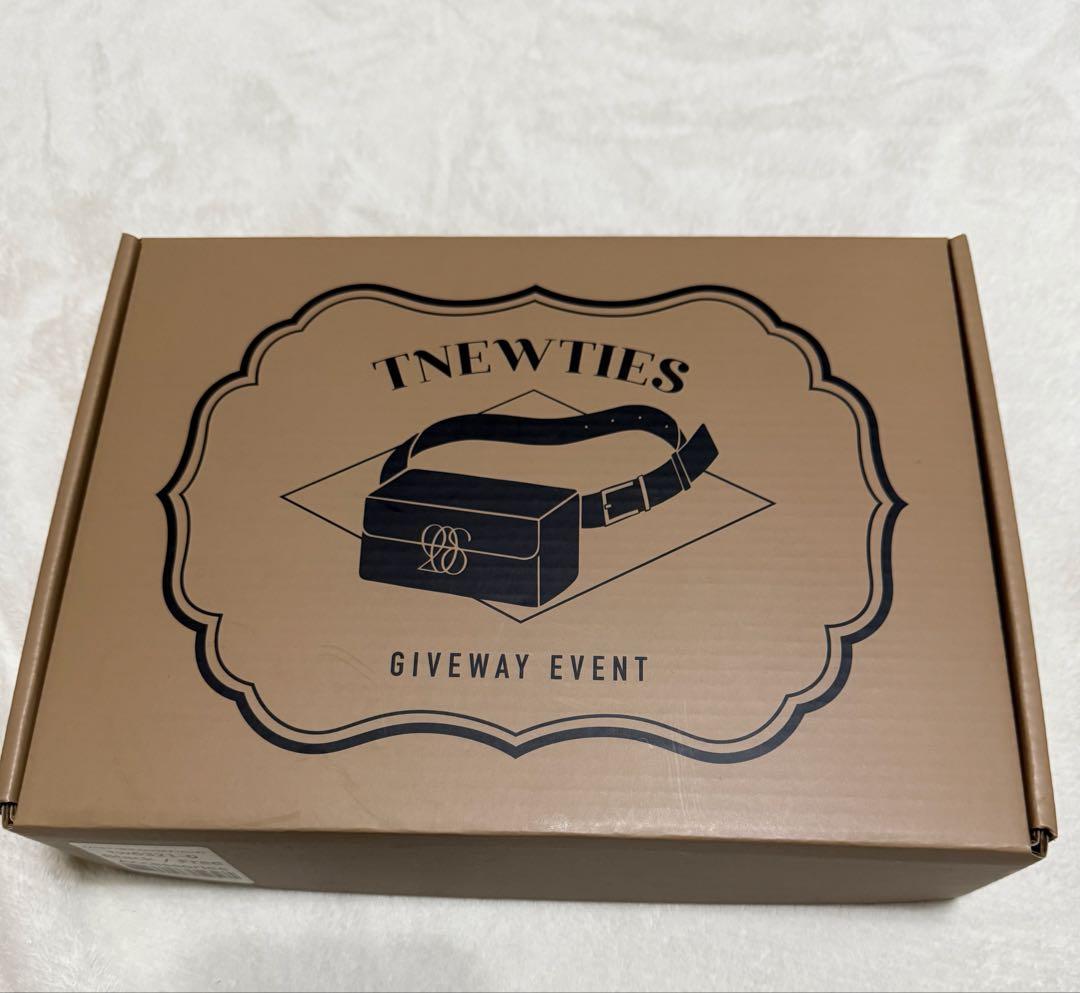 Tnewtiesトゥエンティーズ ノベルティバッグ ベルト