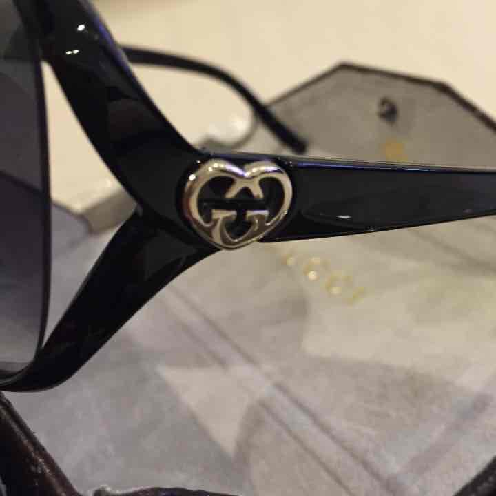 美穂0520 GUCCI 新品未使用 サングラス