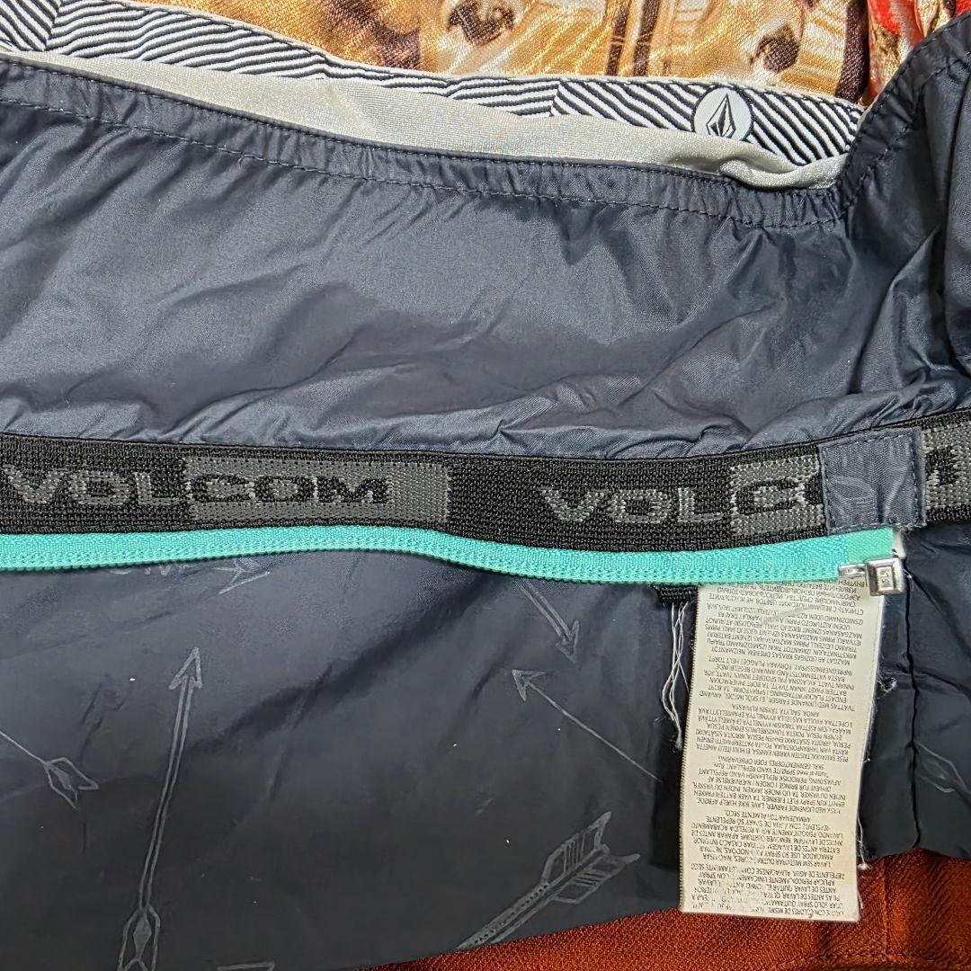 volcom上下セット　レディース　バラ売り可