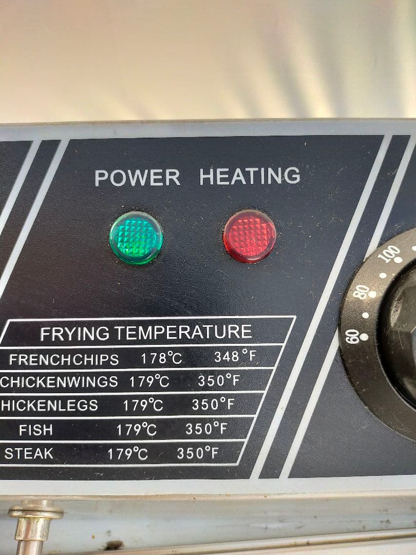 業務用フライヤー FY-83 2022年製 厨房 食堂 レストラン ホテル