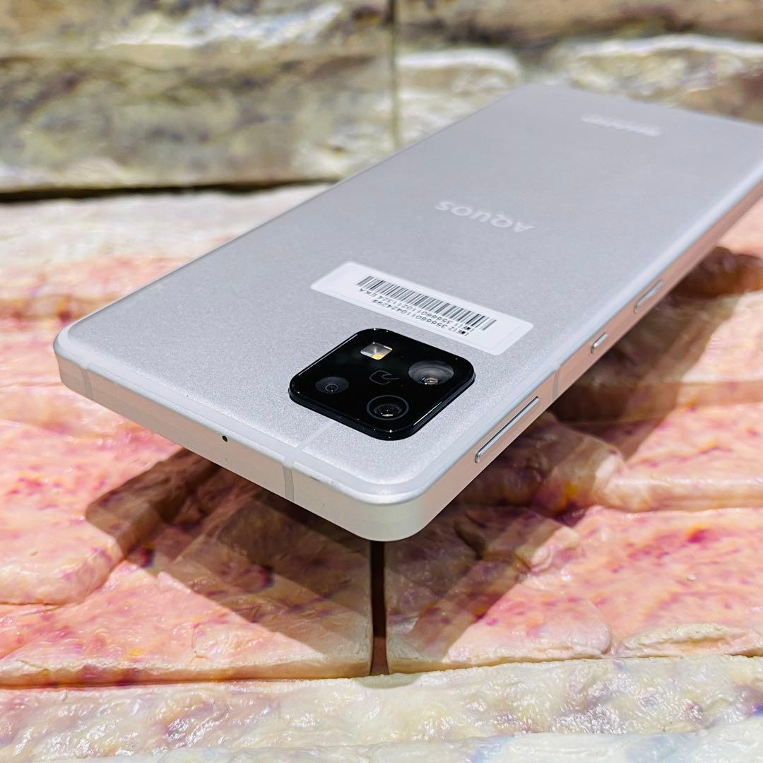 SIMフリー AQUOS sense6 64GB シルバー 電池良好