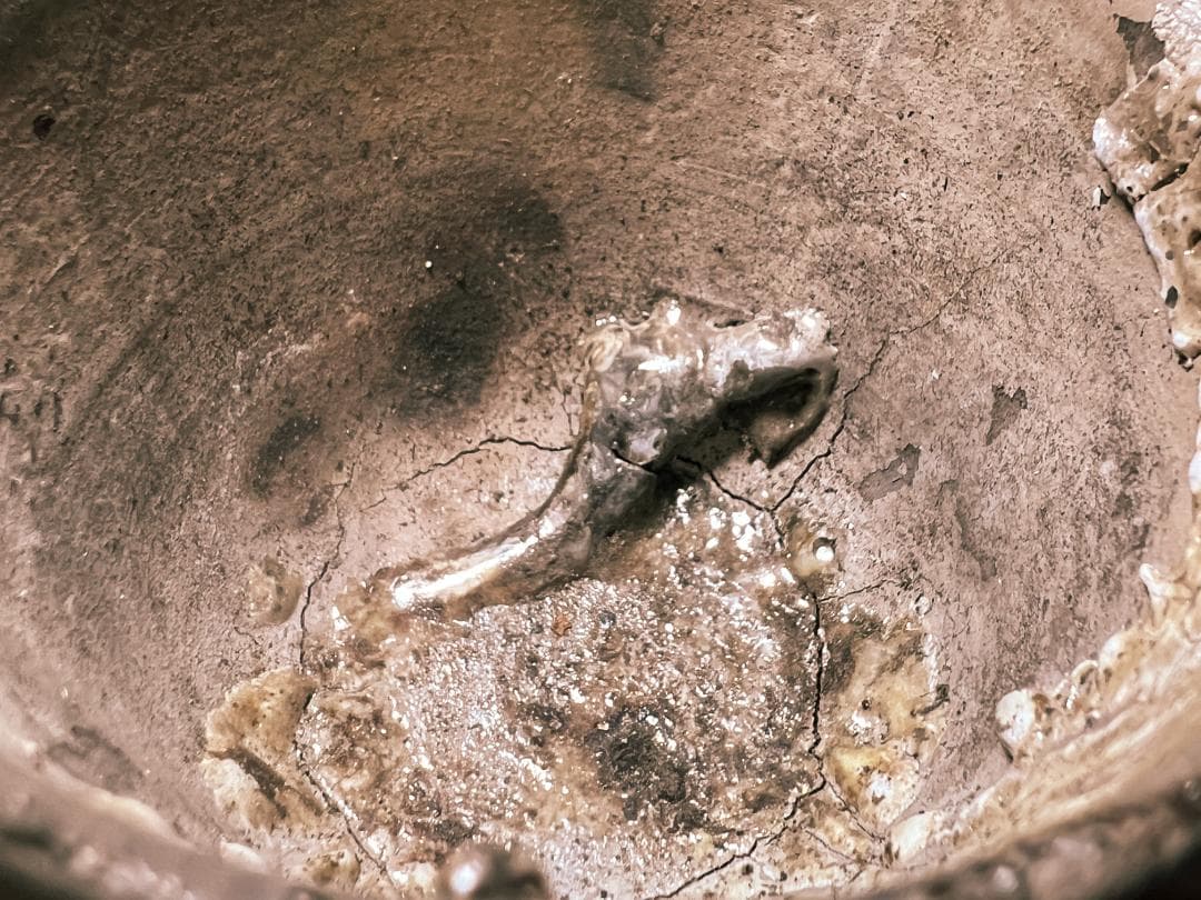 黒と銀の陶器（飾る用）