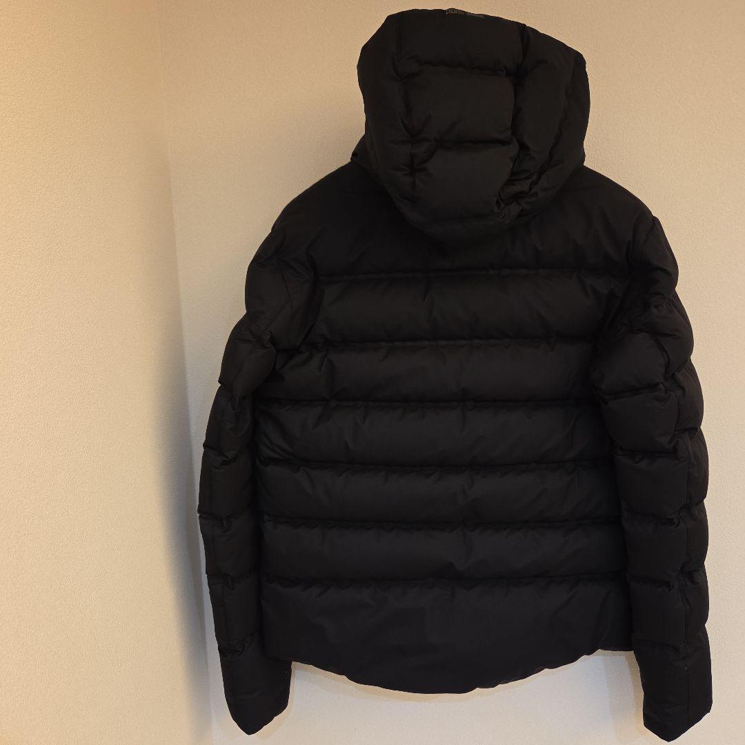 ★レア★　Herno Laminar ブラックダウンジャケット　ゴアテックス