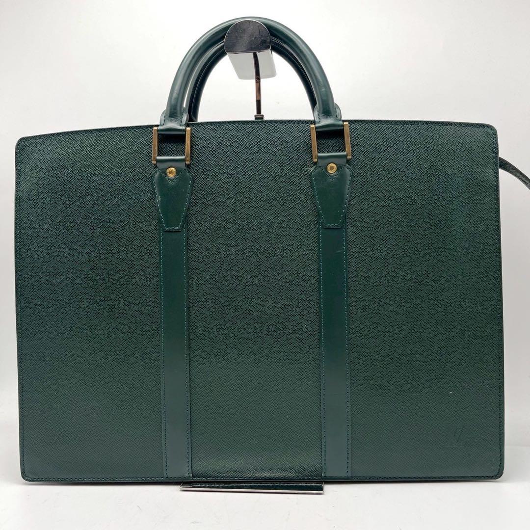 ルイヴィトン タイガ ポルトドキュマン ロザン エピセア　ビジネスバッグ 緑