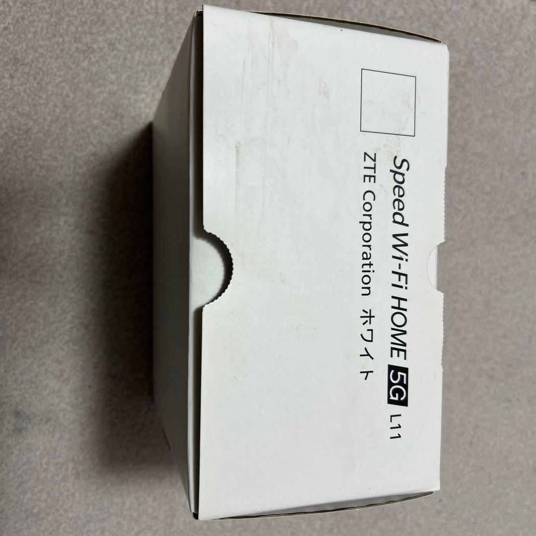 Speed Wi-Fi  5G L11 ＺＴＲ01ホワイト