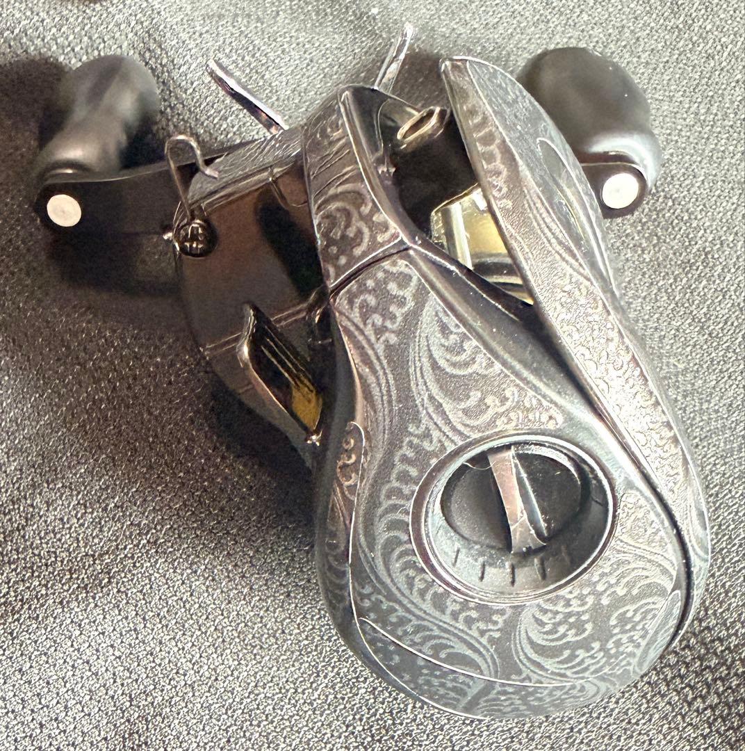 23 アンタレス DCMD XG 右　彫刻風デカール