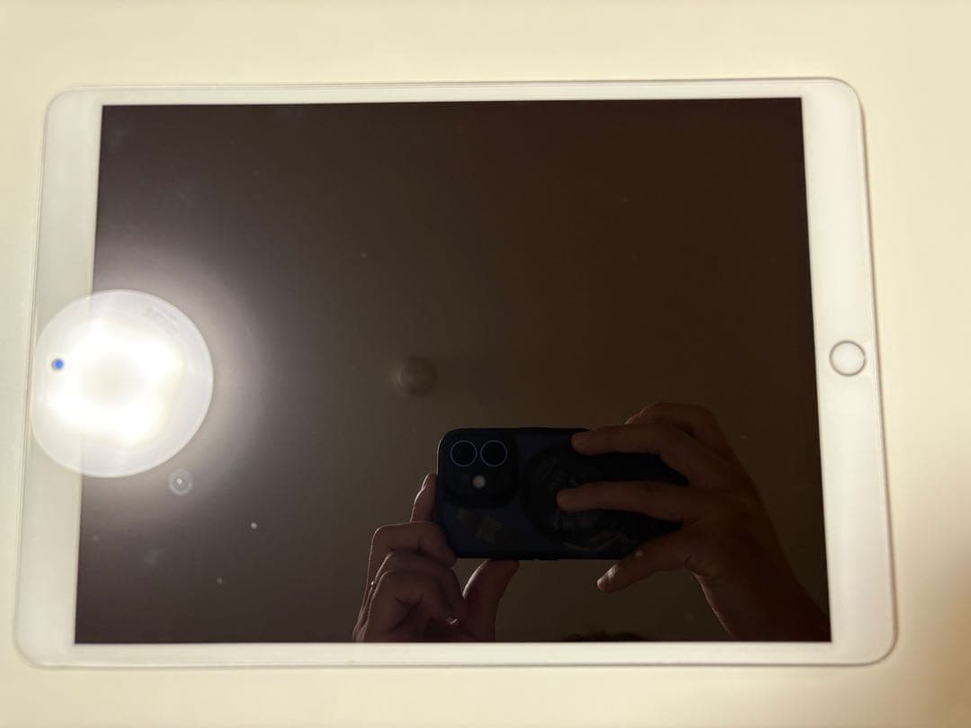 Apple iPad Air 3 64GB 純正smart cover付属