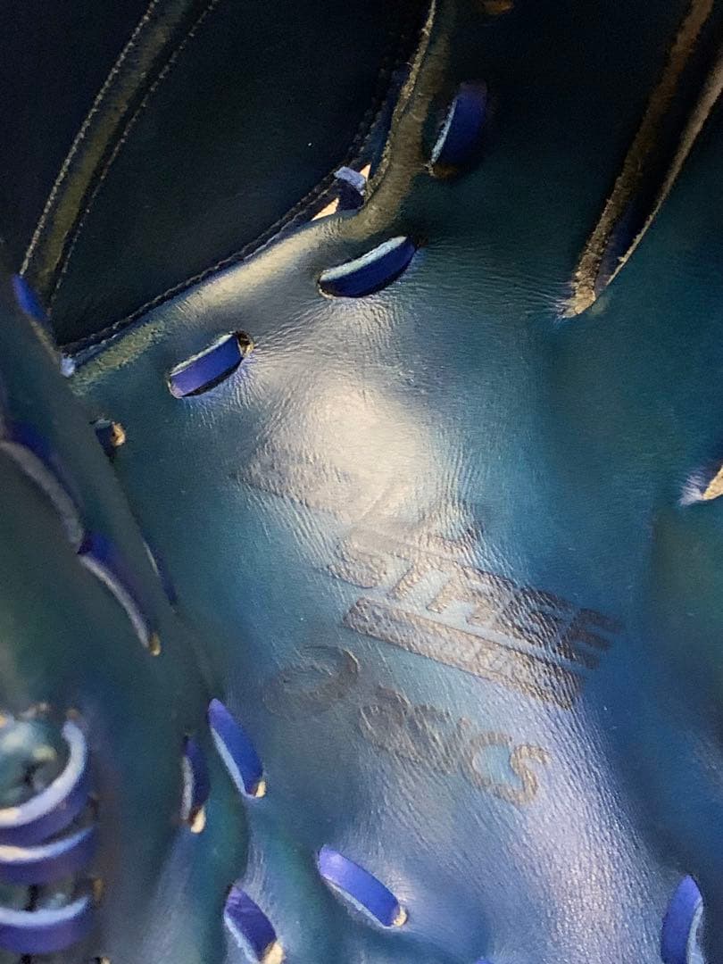 日本ハムファイターズ玉井大翔実使用グローブ