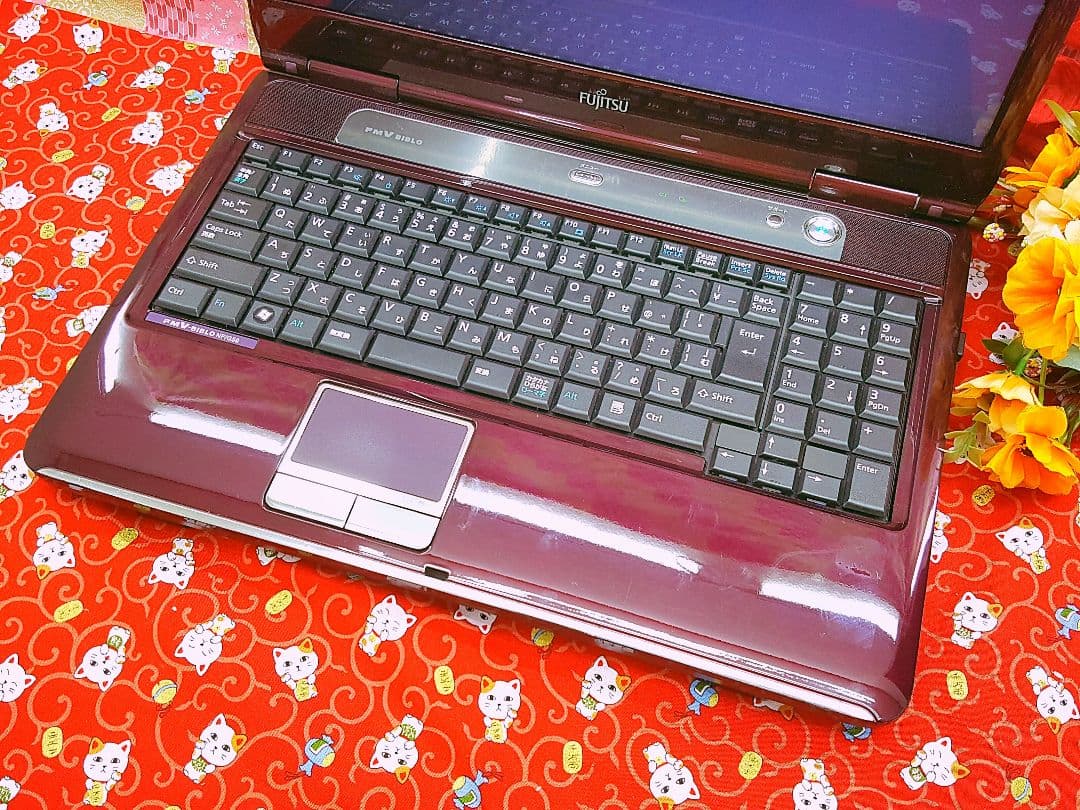 極上品/美品/SSD256GB！新Win11搭載！ワインレッド色/動画&画像編集