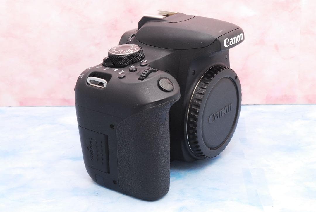 キャノン Kiss X9i●一眼レフカメラ●高性能STMレンズ●スマホ転送！