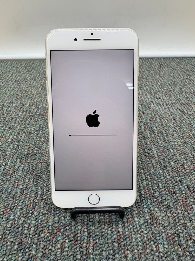 iPhone 8 Plus　64GB　simフリー　Apple　スマホ　969