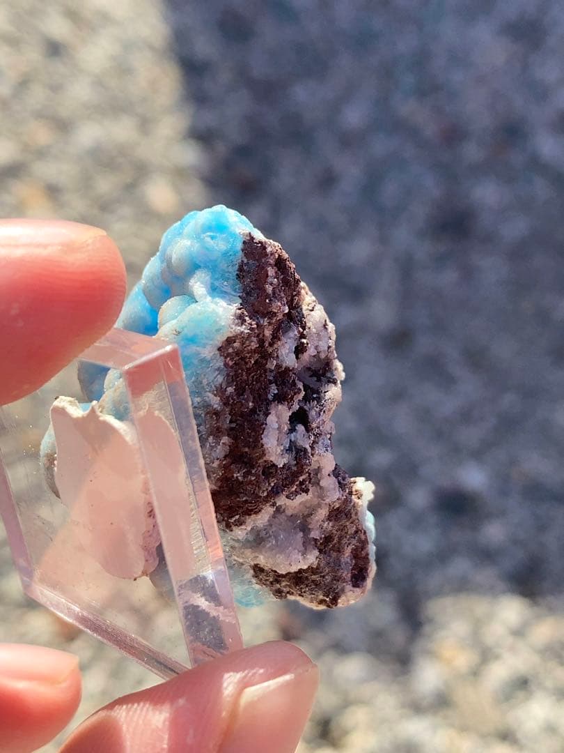 ブルーヘミモルファイト 結晶　コンゴ　発色抜 群　透け感良好　鉱物標本6