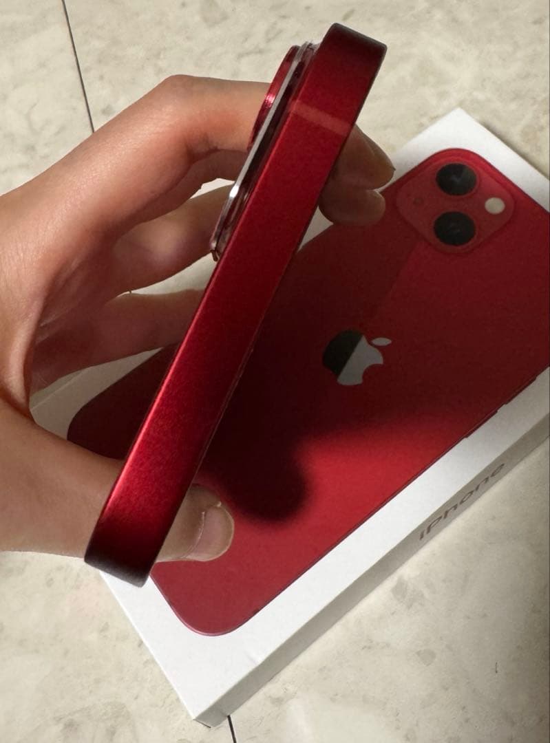 iPhone 13本体　128Ｇ