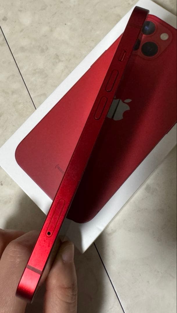 iPhone 13本体　128Ｇ