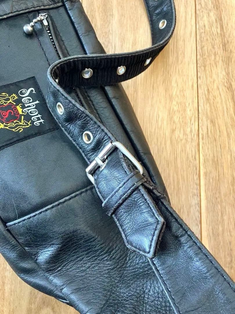 【希少】schott ボディバッグ　ブラック