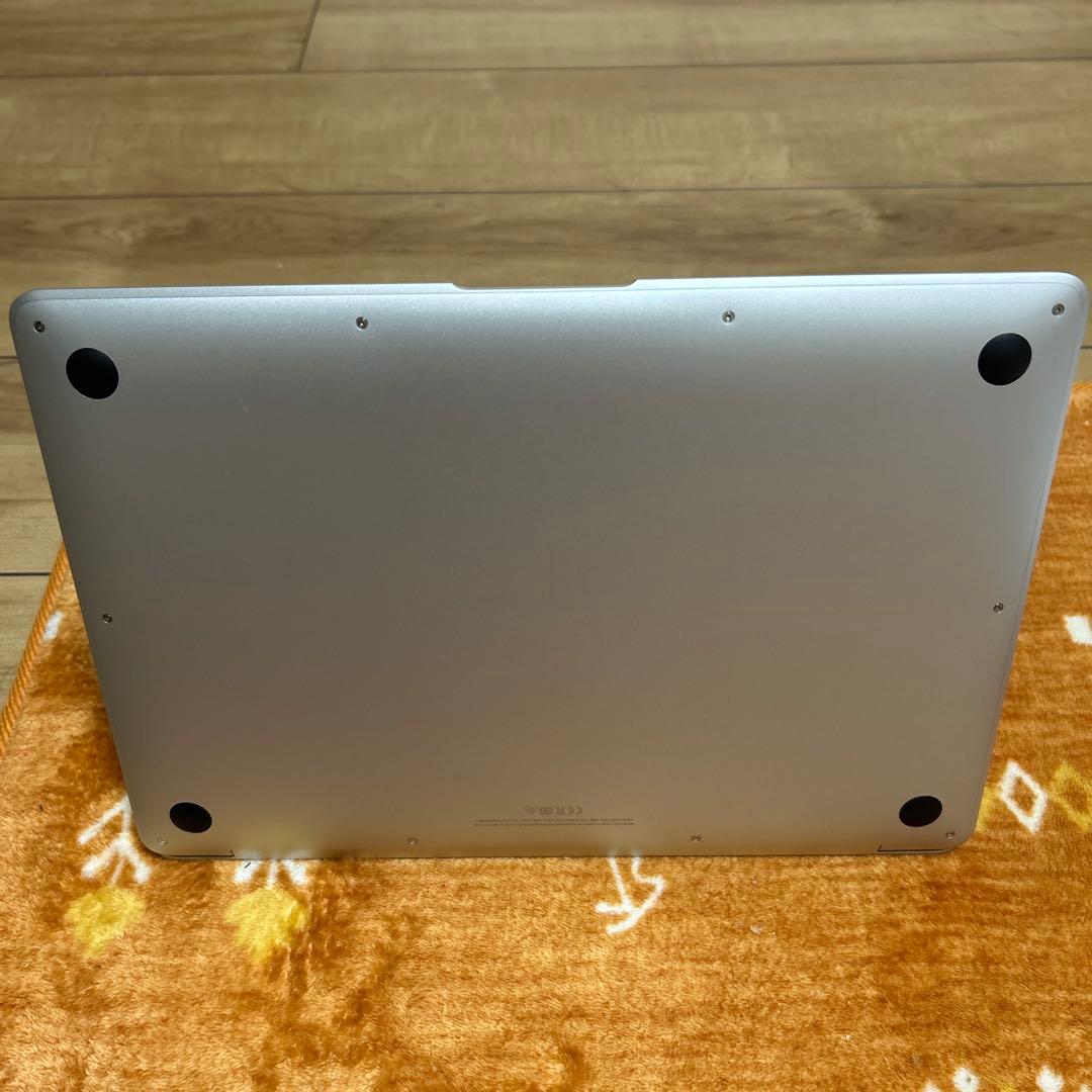 超美品MacBook Air 2020 A2337 M1 245GB 8GB