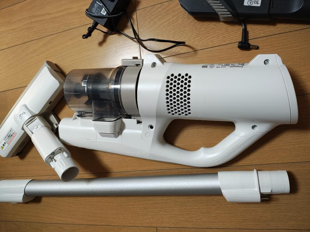 パナソニック★掃除機★MC-SB32J★2023年製★バッテリー新品と同等★2