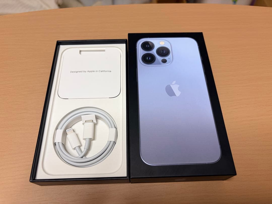 【美品】iPhone13 Pro 256GB シエラブルー 箱付 ケーブル未使用