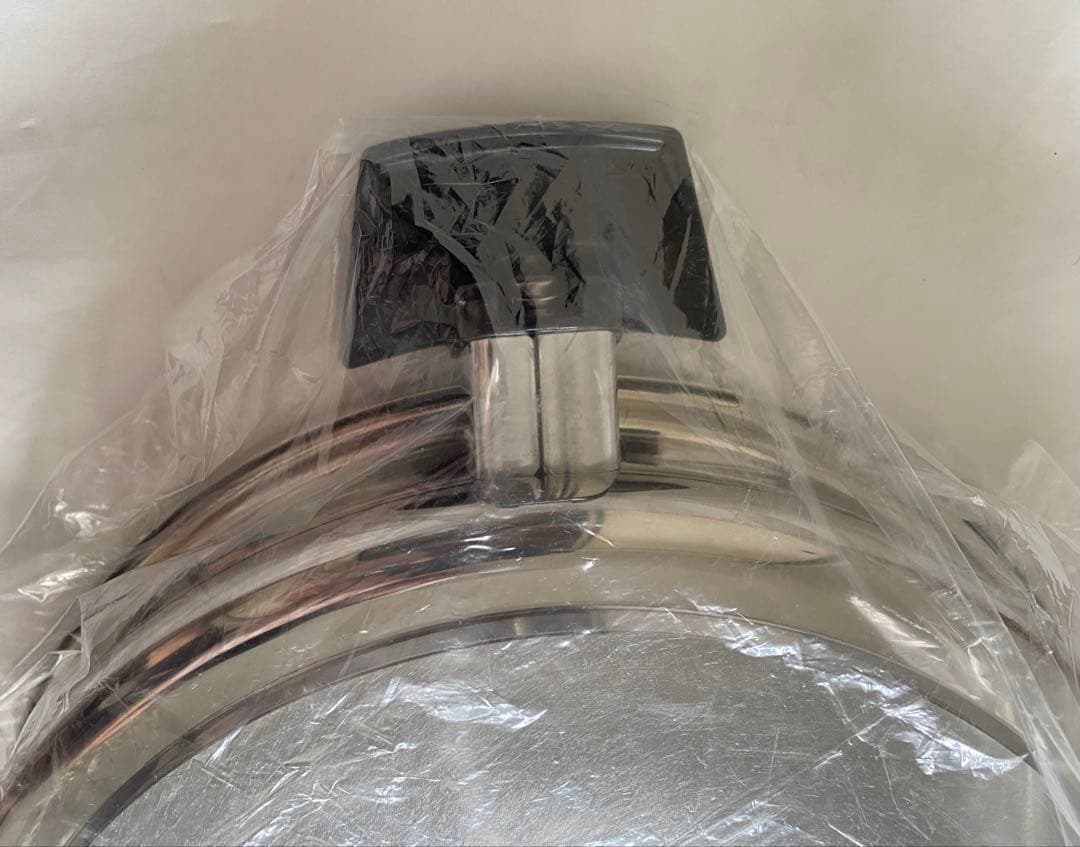 ロイヤルクイーン　大　フライパン(未使用品) 蓋(使用品)