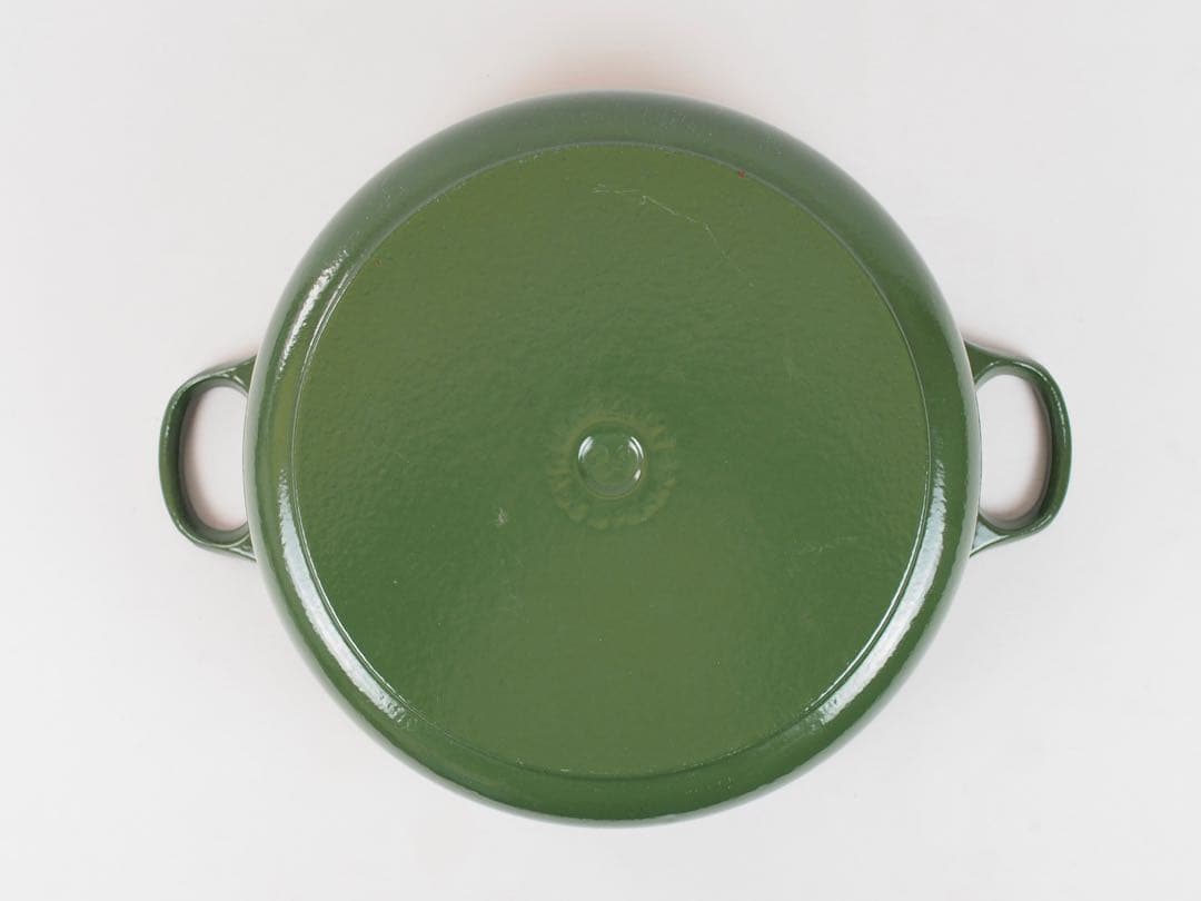 ル・クルーゼ ココットロンド モスグリーン24cm ホーロー 両手鍋