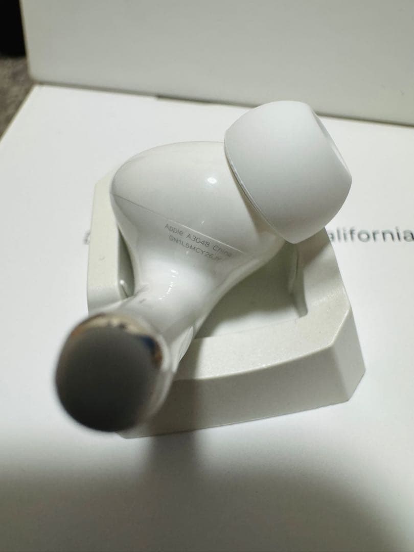 AirPods Pro 2 左イヤホン USB-C 片側　左耳 L側　21