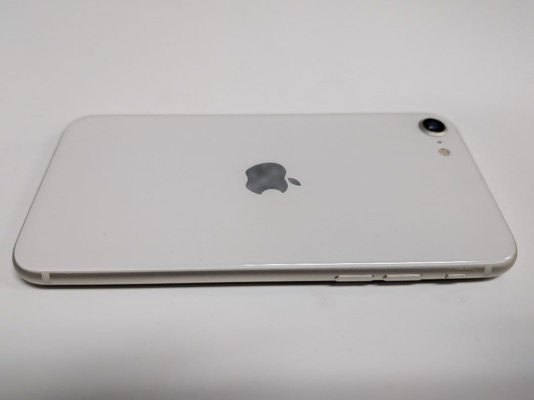 Apple iPhone SE (第3世代) ホワイト 64GB
