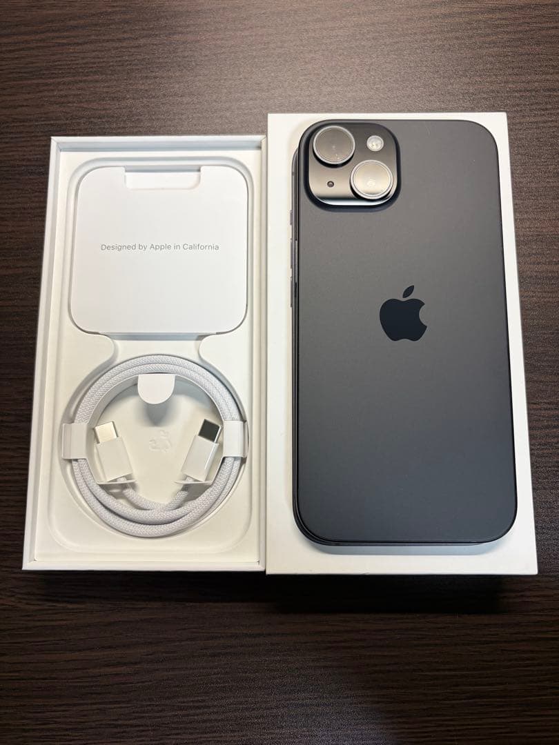 値下げ中！Apple iPhone 15 ブラック 本体 充電ケーブル付き