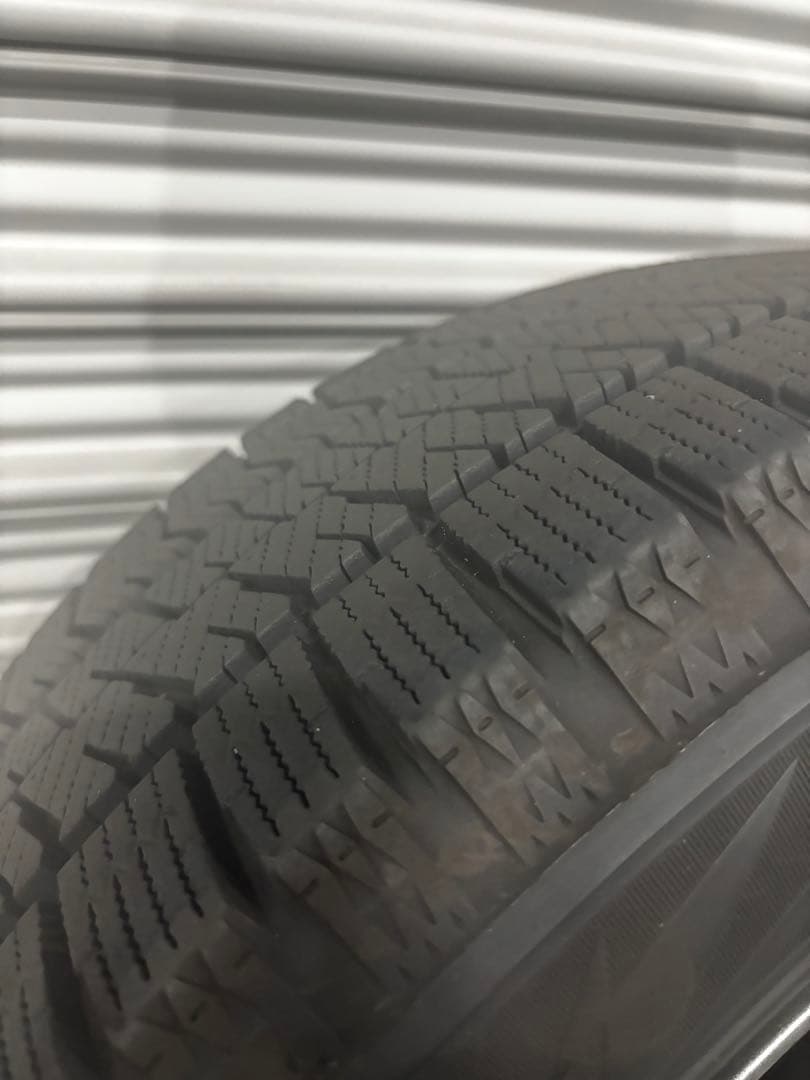 ■ブリヂストン VRX2 × スポークホイール 4本セット（215/60R16）