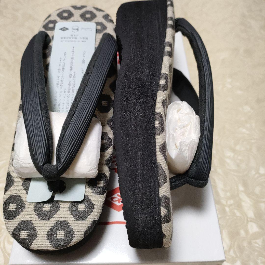 鼻緒黒 菱屋謹製　カレンブロッソ オクタゴン35 CAFE ZORI（Ｌサイズ）