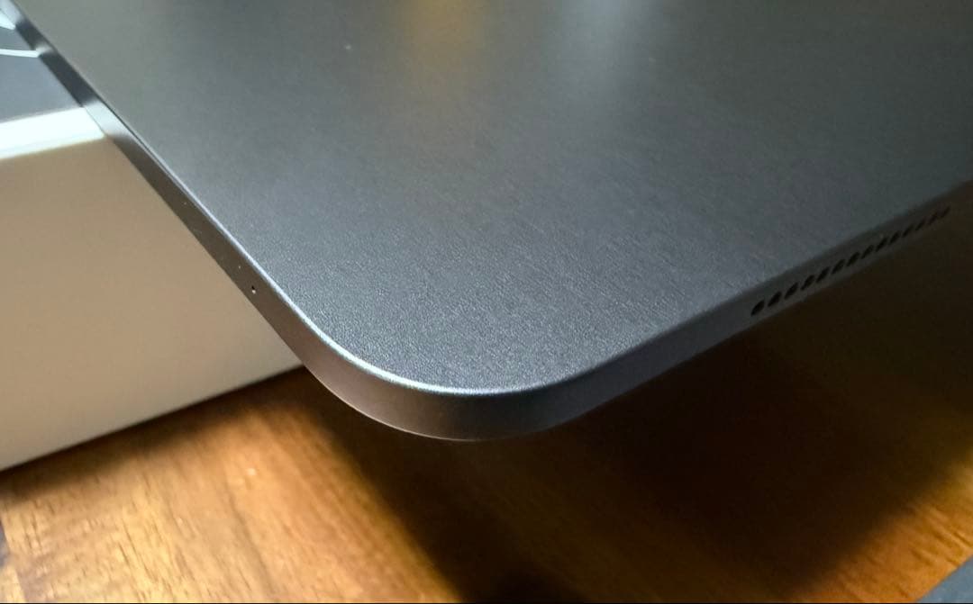 超美品●iPad Pro 13インチ M4モデル●256GB●スペースグレー●