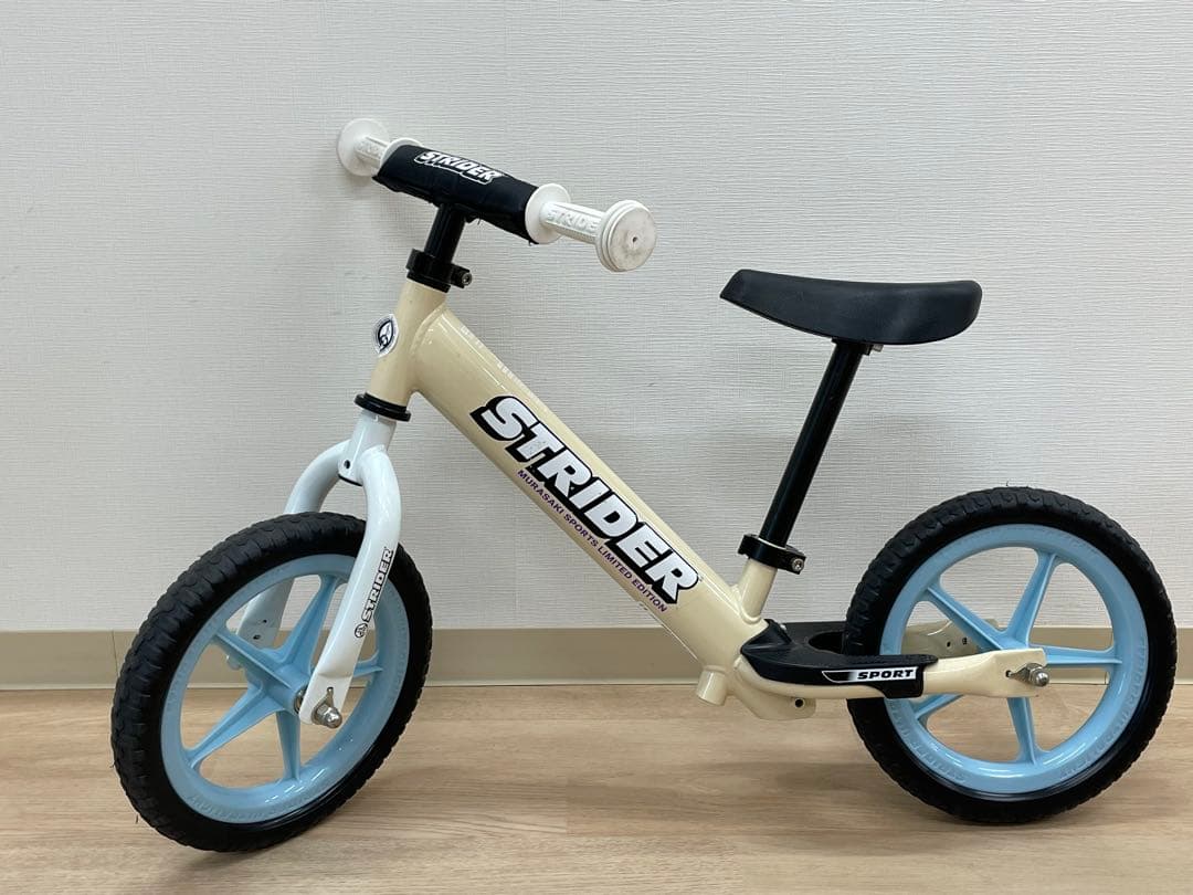 ストライダー ムラサキスポーツ限定色 12インチ STRIDER