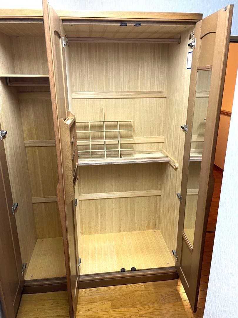 ワードローブ　洋タンス