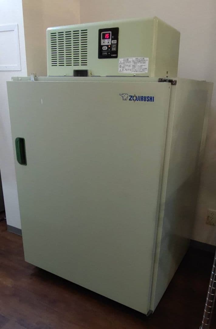 中古　象印ラコルト玄米保冷庫