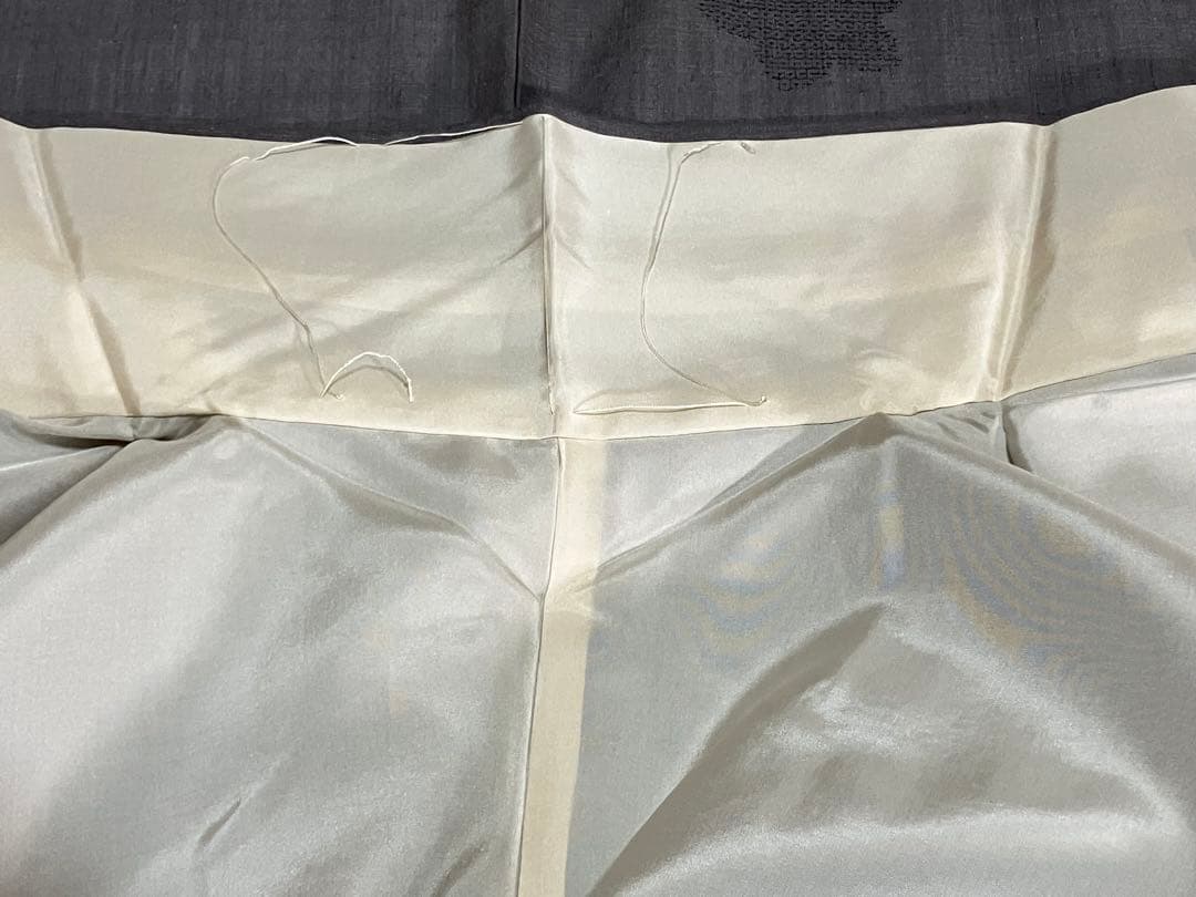 本場結城紬 重要無形文化財 百山亀甲 小紋 葉文 楓 錫色 証紙 イ6440