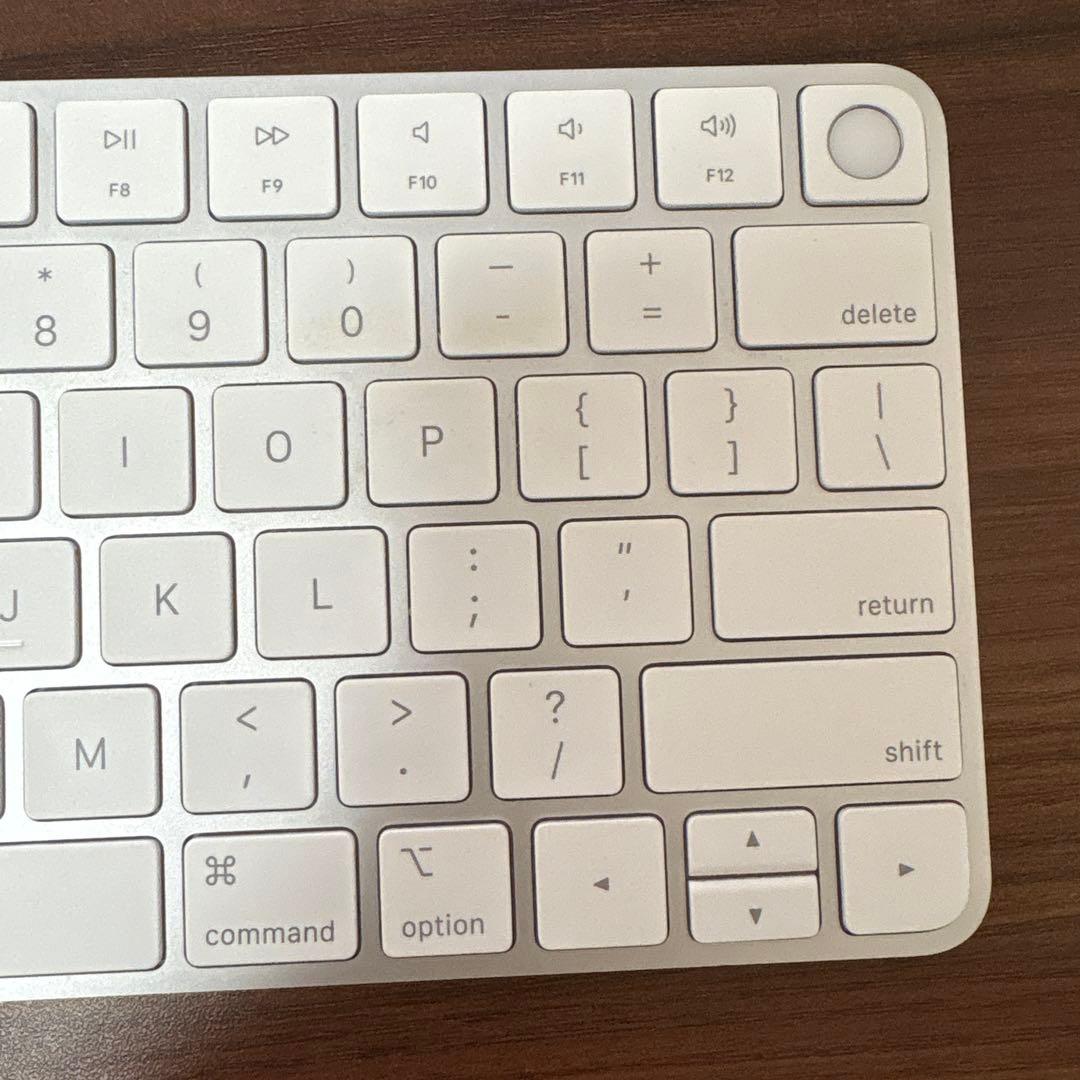 キーボード Apple Touch ID Magic Keyboard A2449