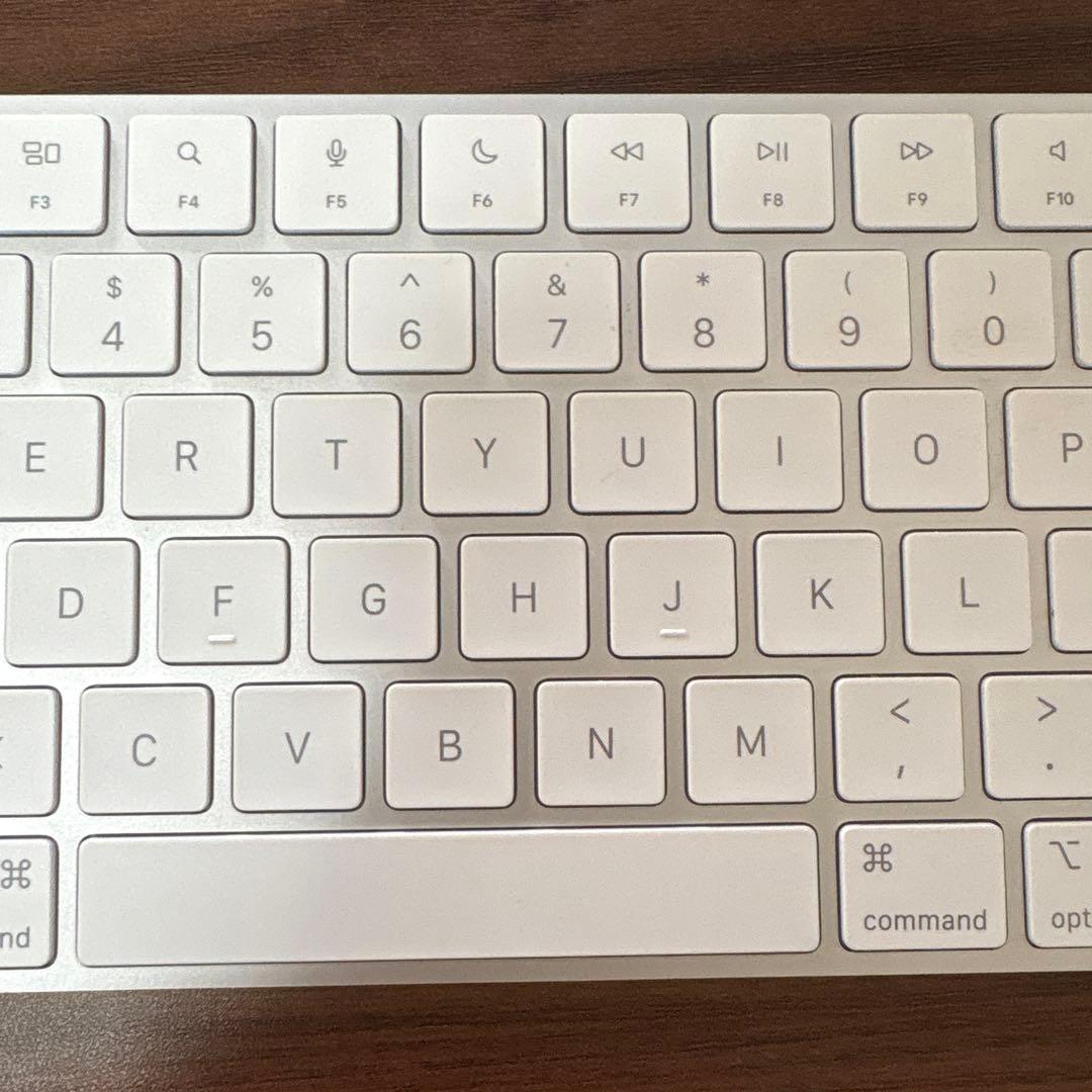 キーボード Apple Touch ID Magic Keyboard A2449